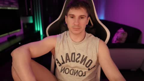 Dorian Reyes online show from March 2025 01:11:01 AM