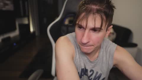 Dorian Reyes online show from January 2026 02:05:02 AM