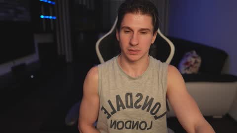 Dorian Reyes online show from March 2026 02:04:02 AM