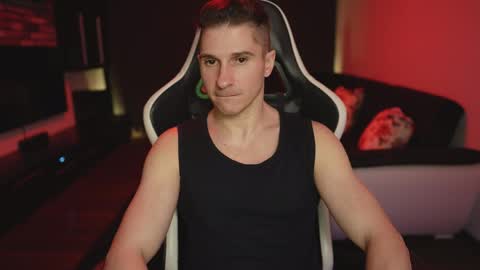 Dorian Reyes online show from April 2026 10:01:02 PM