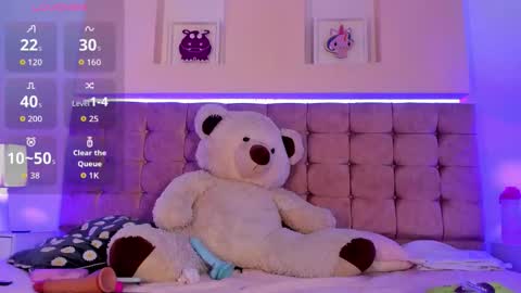 Dorothy Lane online show from September 2025 01:13:01 PM