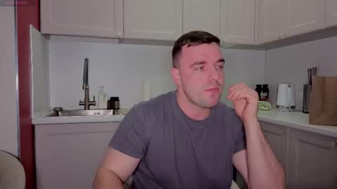 Sasha online show from September 2025 05:51:01 PM