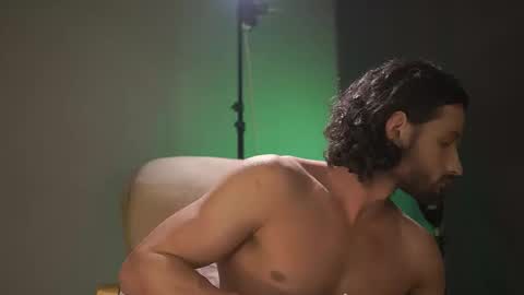 Snapshot of double_luckystrike chatting on October 2025 08:20:02 PM Keen online show from October 2025 08:20:02 PM