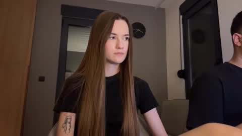 Snapshot of double_sun chatting on September 2025 09:25:02 PM Alice and Mark online show from September 2025 09:25:02 PM