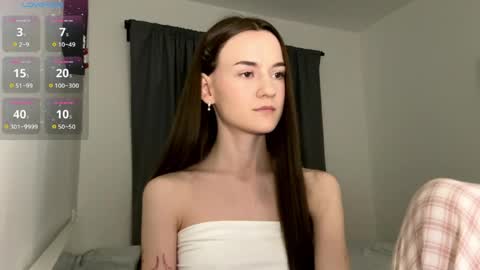 Alice and Mark online show from April 2026 08:43:02 PM