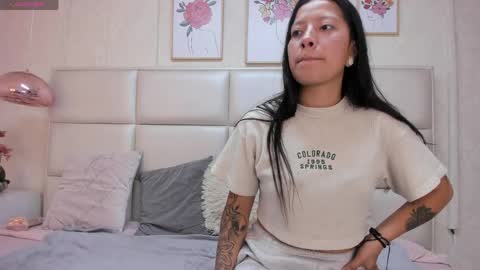 Vall  Lufan  online show from April 2026 12:59:01 PM