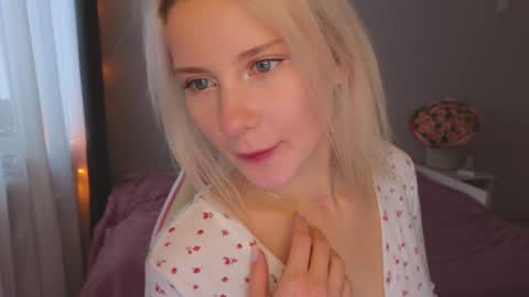 Snapshot of doublecuties chatting on December 2024 04:10:02 AM Lana Eva dont forget to give us a thumb up online show from December 2024 04:10:02 AM