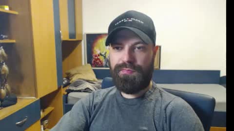 Snapshot of doublejake chatting on October 2025 08:28:01 PM DoubleJake online show from October 2025 08:28:01 PM