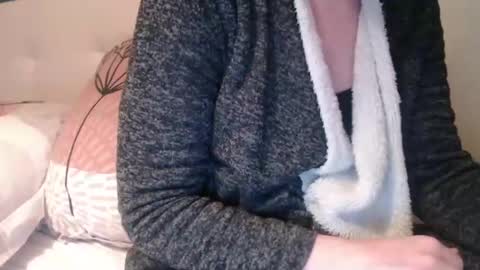 Douce Elsa online show from January 2025 12:11:02 PM