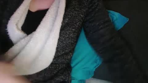 Douce Elsa online show from February 2025 06:15:02 PM
