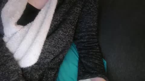 Douce Elsa online show from February 2025 07:15:02 PM
