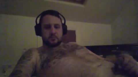 Snapshot of dougiestyles96 chatting on October 2025 02:33:01 AM dougiestyles96 online show from October 2025 02:33:01 AM
