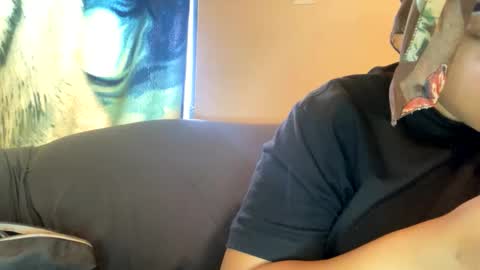 dove_love22 online show from November 2025 05:47:01 PM