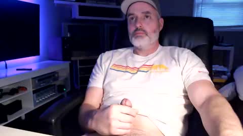 Snapshot of dr_dave20 chatting on January 2025 09:52:02 PM dr_dave20 online show from January 2025 09:52:02 PM