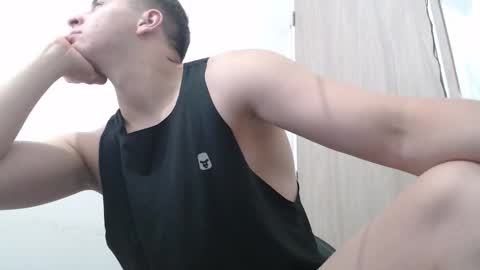 Snapshot of draco_boy2000 chatting on February 2026 10:42:01 PM draco_boy2000 online show from February 2026 10:42:01 PM