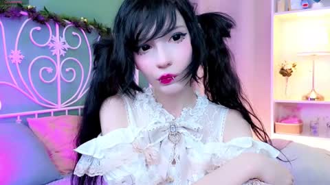 Draculaura online show from December 2024 08:55:02 PM