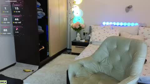 Katya online show from November 2025 01:22:01 PM