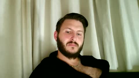 Snapshot of dragonite2626 chatting on November 2025 11:26:02 PM Dragonite online show from November 2025 11:26:02 PM