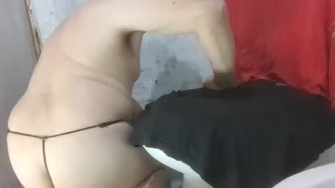 Snapshot of dragonred221 chatting on November 2025 04:29:02 AM dragonred221 online show from November 2025 04:29:02 AM