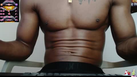 Snapshot of drake_brown_23 chatting on December 2024 09:05:02 AM Drake 23 online show from December 2024 09:05:02 AM