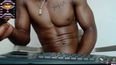 Snapshot of drake_brown_23 chatting on January 2025 09:27:01 AM Drake 23 online show from January 2025 09:27:01 AM
