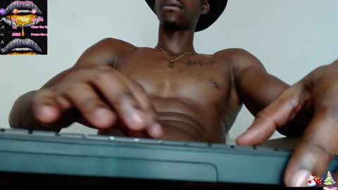 Snapshot of drake_brown_23 chatting on January 2025 08:00:01 AM Drake 23 online show from January 2025 08:00:01 AM