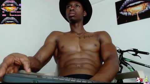 Snapshot of drake_brown_23 chatting on January 2025 09:57:01 AM Drake 23 online show from January 2025 09:57:01 AM