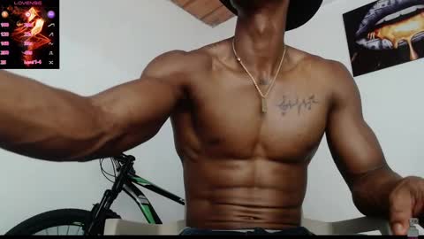 Snapshot of drake_brown_23 chatting on March 2025 12:50:01 AM Drake 23 online show from March 2025 12:50:01 AM