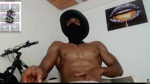 Snapshot of drake_brown_23 chatting on March 2025 03:46:02 AM Drake 23 online show from March 2025 03:46:02 AM