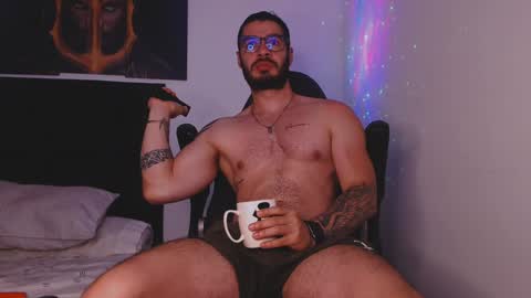 drake_cole11 online show from December 2024 11:36:01 AM