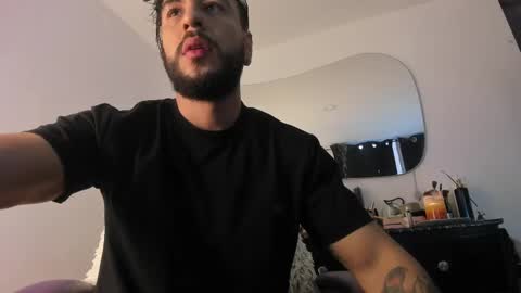 Snapshot of drake_jackson11 chatting on March 2025 11:40:01 AM drake jackson11 online show from March 2025 11:40:01 AM