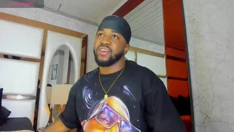 ---Drake--- online show from November 2025 02:49:02 PM