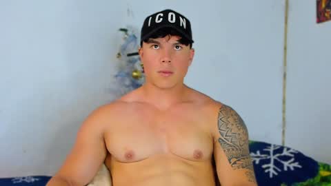 Snapshot of drake_xion1 chatting on January 2025 04:20:01 PM drake_xion1 online show from January 2025 04:20:01 PM