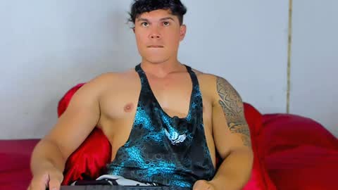 Snapshot of drake_xion1 chatting on January 2025 10:49:02 PM drake_xion1 online show from January 2025 10:49:02 PM