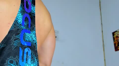 Snapshot of drake_xion1 chatting on January 2025 11:10:02 PM drake_xion1 online show from January 2025 11:10:02 PM