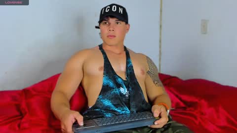 Snapshot of drake_xion1 chatting on February 2025 01:55:01 AM drake_xion1 online show from February 2025 01:55:01 AM