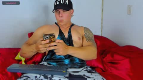 Snapshot of drake_xion1 chatting on February 2025 02:06:02 AM drake_xion1 online show from February 2025 02:06:02 AM