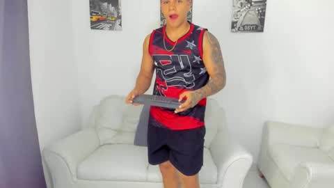 Drake Smith online show from September 2025 12:26:01 PM