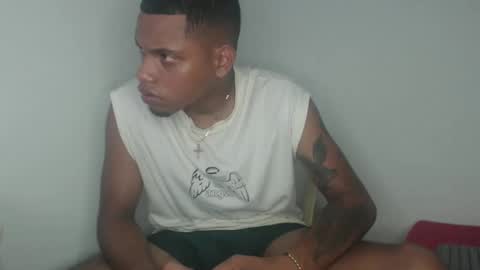Snapshot of drako_monstercock chatting on January 2025 07:10:02 AM drako_monstercock online show from January 2025 07:10:02 AM