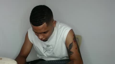 Snapshot of drako_monstercock chatting on February 2025 08:16:01 PM drako_monstercock online show from February 2025 08:16:01 PM