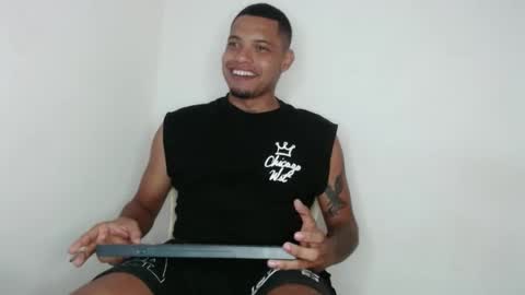 Snapshot of drako_monstercock chatting on February 2025 07:49:01 PM drako_monstercock online show from February 2025 07:49:01 PM