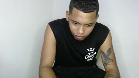 Snapshot of drako_monstercock chatting on February 2025 08:50:02 PM drako_monstercock online show from February 2025 08:50:02 PM