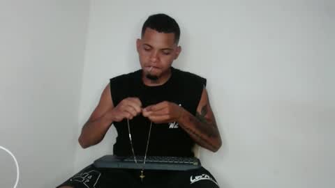 Snapshot of drako_monstercock chatting on February 2025 05:47:01 AM drako_monstercock online show from February 2025 05:47:01 AM