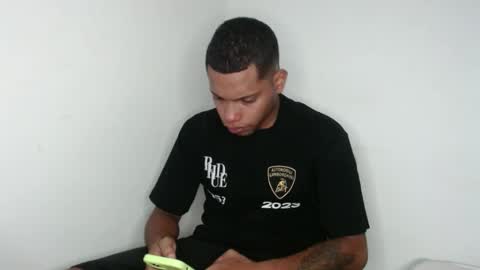 Snapshot of drako_monstercock chatting on March 2025 04:35:02 AM drako_monstercock online show from March 2025 04:35:02 AM