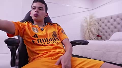 Drako online show from April 2026 08:39:01 PM