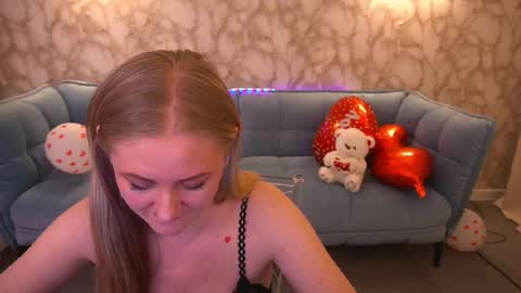 Lina online show from February 2026 07:51:01 AM