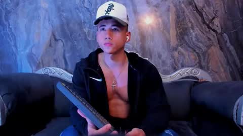 Snapshot of draven_marceaux chatting on September 2025 01:51:01 AM Draven online show from September 2025 01:51:01 AM