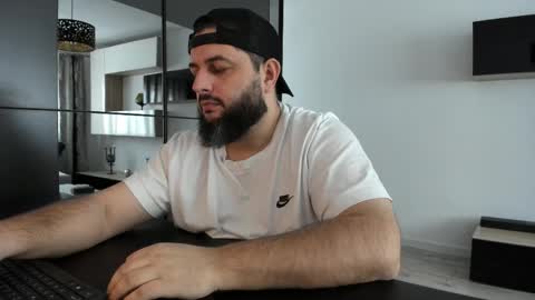 DravenPeak online show from November 2025 07:07:01 AM