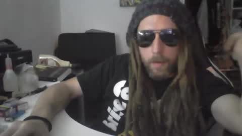 dreadfulparadise online show from September 2025 04:06:02 AM