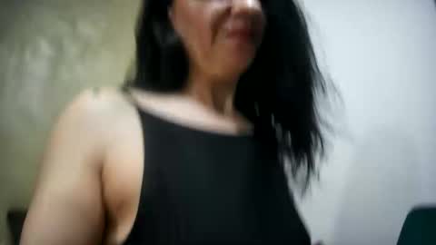 Snapshot of dream_ammber chatting on May 2026 09:01:02 PM Amber online show from May 2026 09:01:02 PM